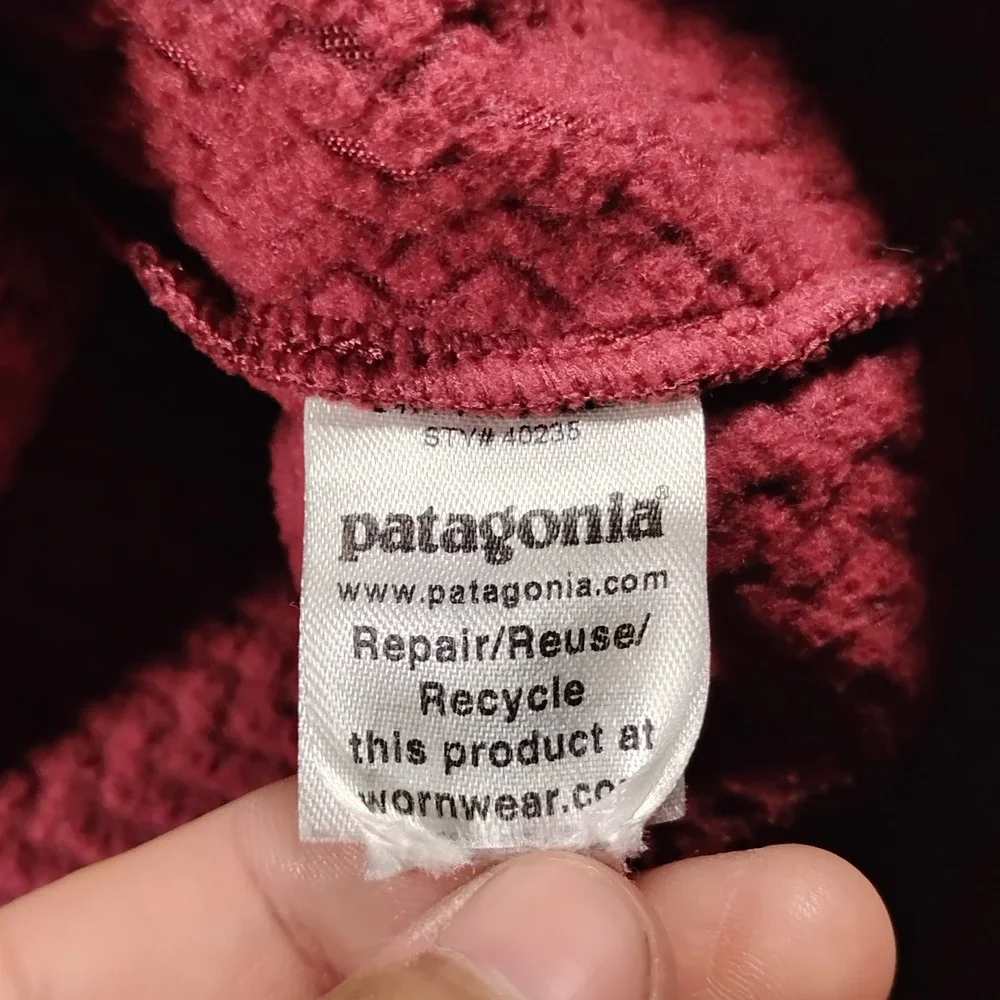 Patagonia Men's R1 Air Crew Neck Fleece Pullover Sweater Size L Burgundy Red